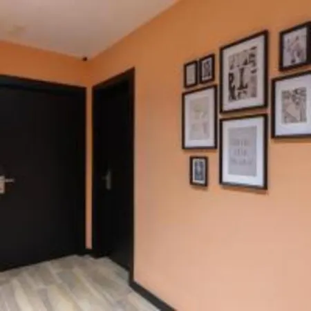 Nocleg ze śniadaniem Block 3*