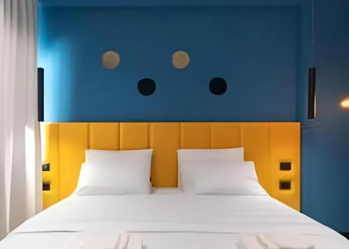 Bed & Breakfast Block