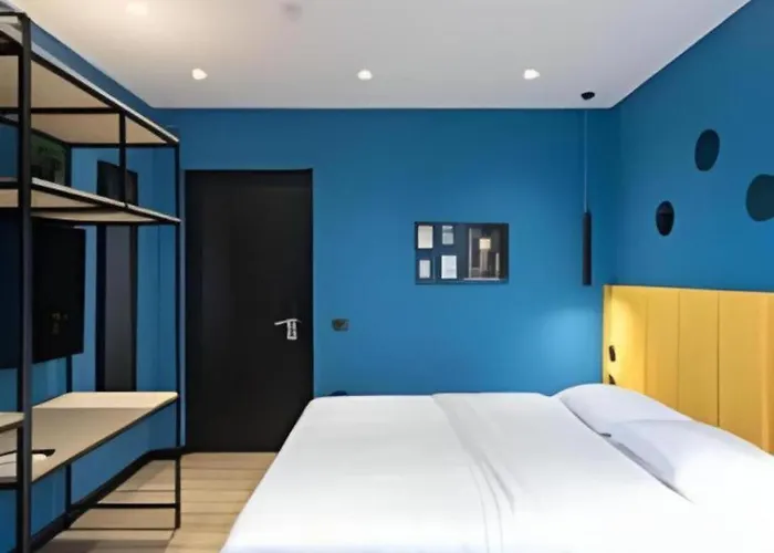 Bed & Breakfast Block 3*